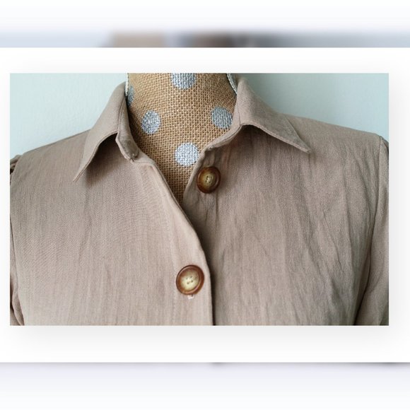 NWOT Band of Gypsies Tan Cropped Jacket Small - Picture 3 of 6